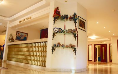 Atropat Old City Hotel · 4