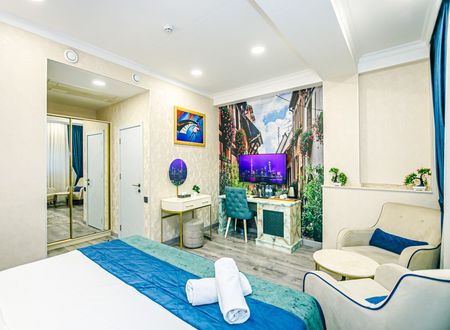 azerbaijan/azerbaycan/essamdeluxehotelca49177b.jpg