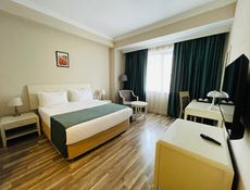 Superior Double Room with City view