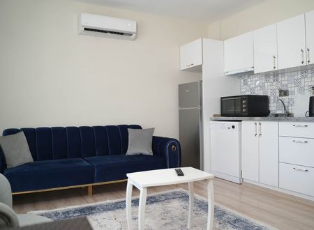 azerbaijan/izmir/karaburun/milahouse0956f15f.jpg