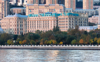 Four Seasons Hotel Baku · 5