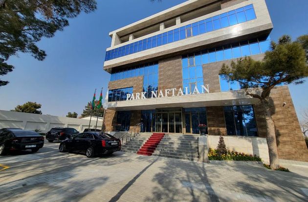 azerbaycan/baku/naftalan/park-naftalan_4c2d8d5f.jpg