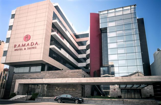 azerbaycan/baku/nerimanov/ramada-hotelsuites_98cc730d.jpg