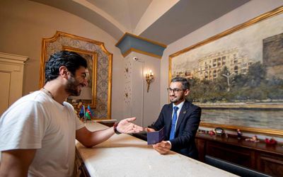 Sapphire City Hotel · 5