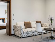 Deluxe Two Bedroom Apartment
