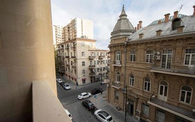 Sapphire Inn Hotel · 3