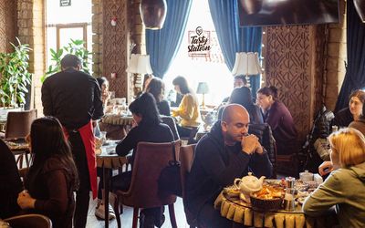 Maajid Hotel and Restaurant · 3