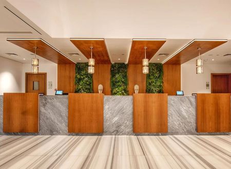 birlesik-arap-emirlikleri/dubai/marasi-dr/canal-central-hotel-business-bay_509f7c01.jpg
