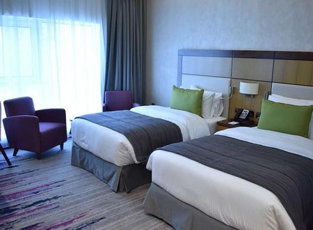 birlesik-arap-emirlikleri/dubai/tecom/golden-tulip-media-hotel_b0348168.jpg