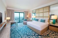 Room 1 King Bed (Ocean-FullBoard & Extraordinary Incl.)