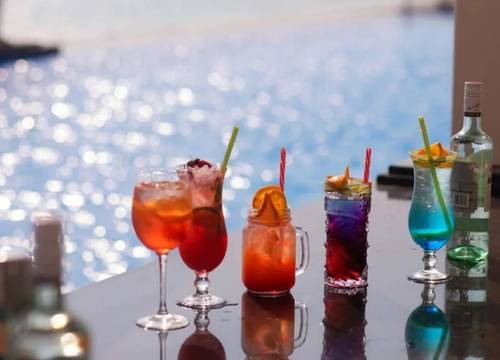birlesik-arap-emirlikleri/dubai/the-palm-jumeirah/c-central-hotel-resort-the-palm_517eb727.jpg