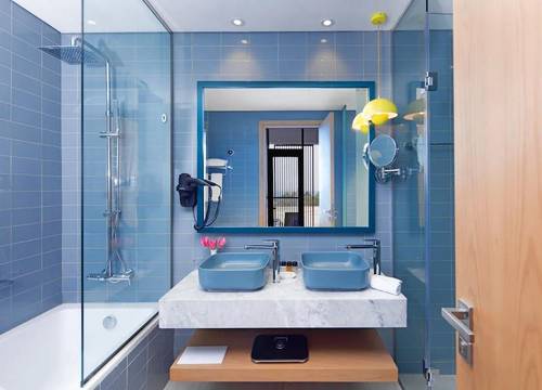 birlesik-arap-emirlikleri/dubai/the-palm-jumeirah/c-central-hotel-resort-the-palm_5303833e.jpg