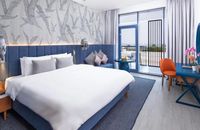 Premium Oda Balkon Deniz Manzaralı
