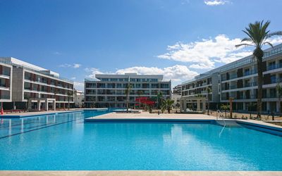 Courtyard Long Beach Holiday Homes · 2