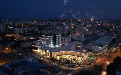 Ekor Elegance Hotel · 2