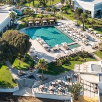 Merit Royal Gardens Hotel & Casino