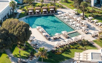 Merit Royal Gardens Hotel & Casino · 3