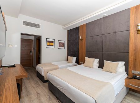 cyprus/gazimagusa/mimozabeachhotel65dd4652.jpg
