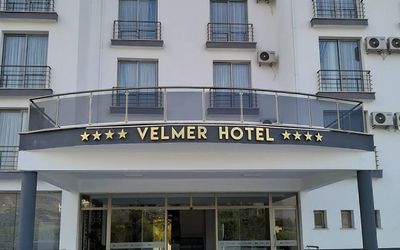 Velmer Hotel · 2
