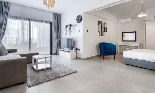 cyprus/kibris/caesarblueseasideluxuryapartments937d8174.jpg