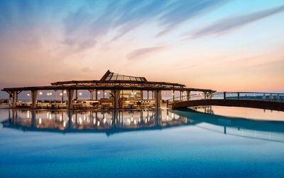 Elexus Hotel & Spa & Casino · 3