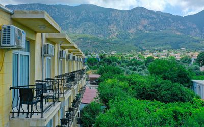 Lapida Garden Hotel · 3