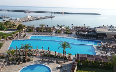 Lords Palace Hotel SPA Casino · 3