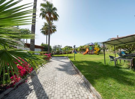 cyprus/kibris/meryemshotelbf09281a.jpg