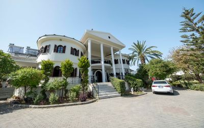 Meryem's Hotel · 4