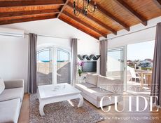 Teraslı Suit-