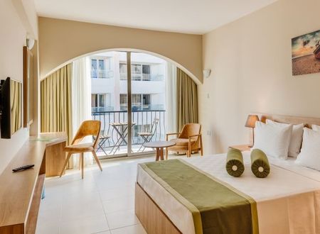 cyprus/kibris/oliviapalmhotel45b2f4c4.jpg