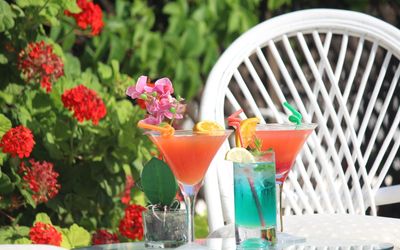 Sammys Hotel · 5
