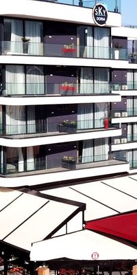 Sky Roof Hotel