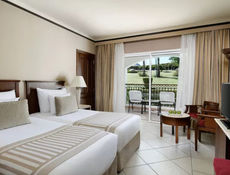 Family Twin Bed Garden View