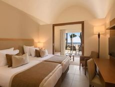 Family Deluxe Twin Bed Sea View