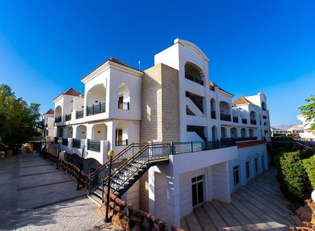 egypt/guney-sina/sharm-el-sheikh/naama-bay-hotel-resort_0d0576cd.png