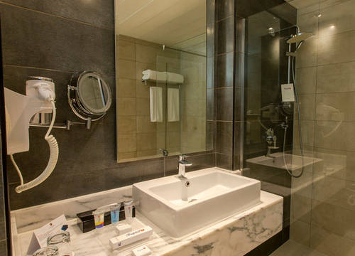 egypt/guney-sina/sharm-el-sheikh/naama-bay-hotel-resort_66306b4a.jpg