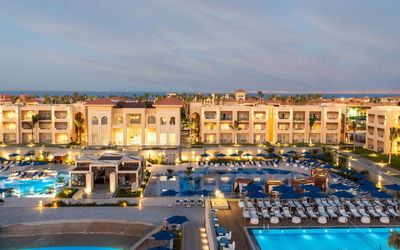 Cleopatra Luxury Sharm Adults Only · 2