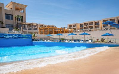 Cleopatra Luxury Sharm Adults Only · 5