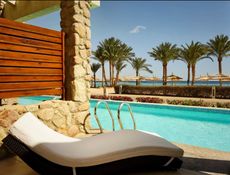 Swim up Triple Room
