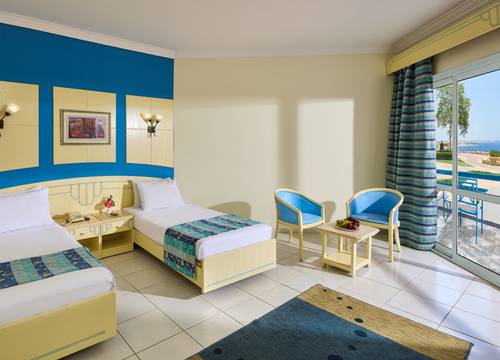 egypt/guneysina/dreamsbeachresortsharmelsheikh503c4fa8.jpg