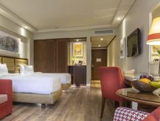 Panoramic Sea and Pool View Room - Twin Bed