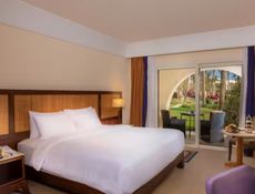 Garden View Room - King Bed
