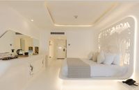 Gypster Pool or Partial Sea View