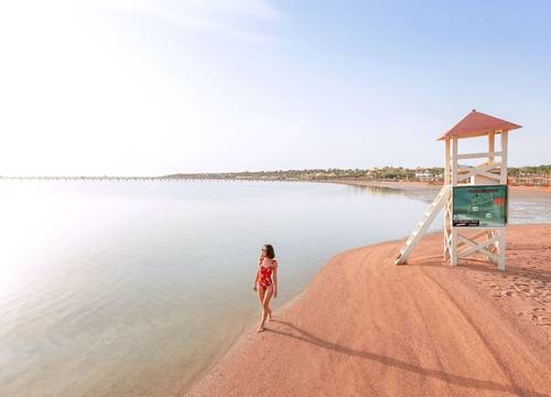 egypt/guneysina/pickalbatroslagunaclubresortforadultsonlysharmelsheikh4d279ff9.jpg