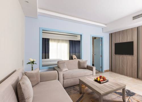 egypt/guneysina/rixosradamisblueplanethotel41e7b4c7.jpg