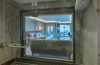 Diamond Pool Suite