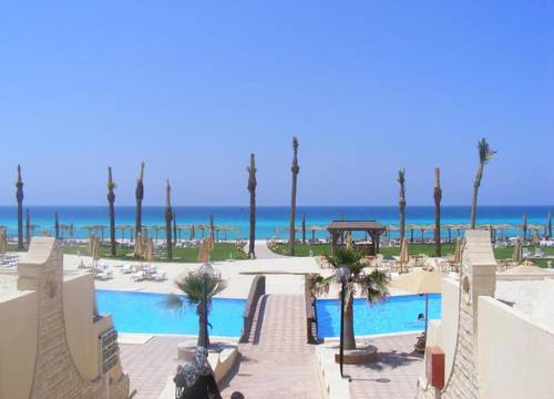egypt/iskenderiye/alexandria/borg-el-arab-beach-hotel_001a5ed9.jpg