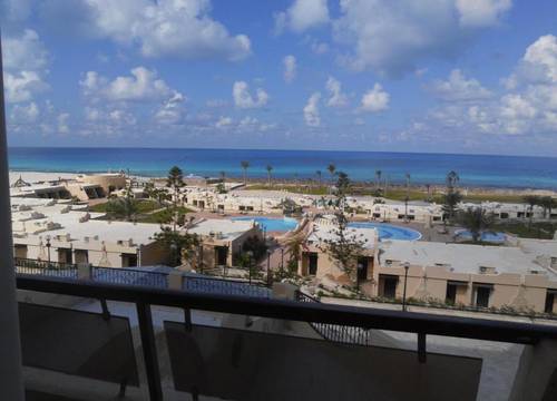egypt/iskenderiye/alexandria/borg-el-arab-beach-hotel_7072d803.jpg