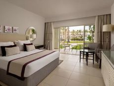 Family Queen or Twin Bed Garden View